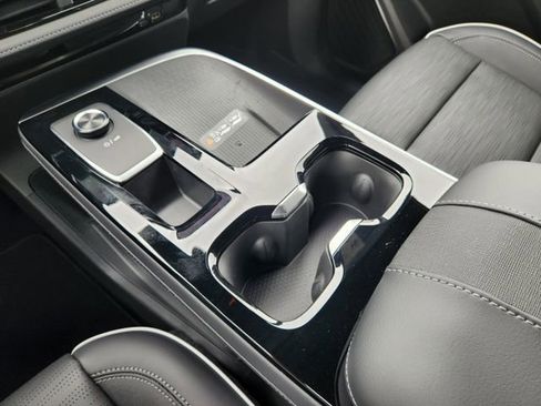 New 2025 Buick Enclave Sport Touring w/ Super Cruise Package FWD image 16