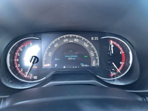 Used 2025 Toyota RAV4 XLE FWD image 14