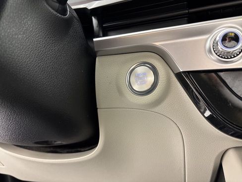 Used 2024 Kia Telluride S FWD image 33