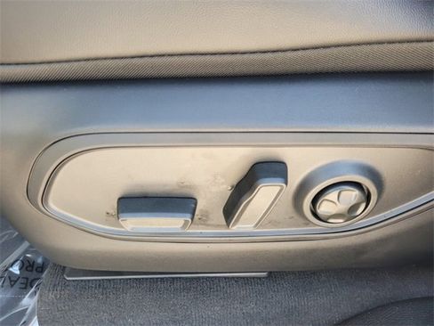 New 2025 Jeep Grand Cherokee Limited w/ Trailer Tow Package image 5