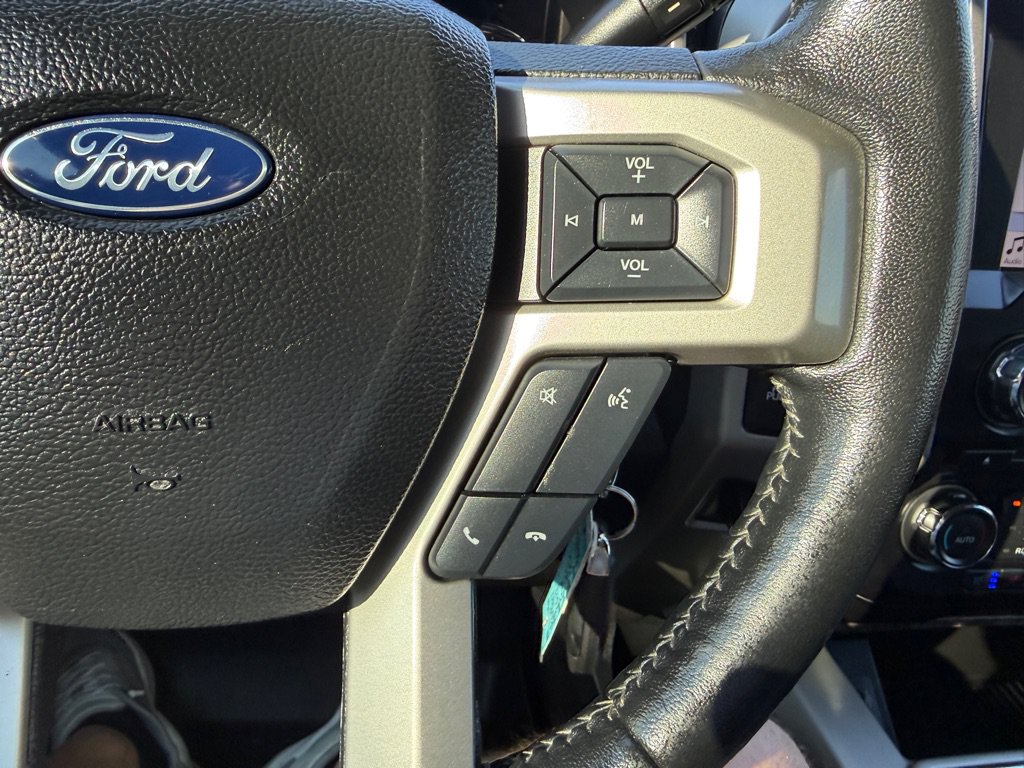 Used 2017 Ford F250 Lariat w/ Lariat Value Package AWD/4WD image 32