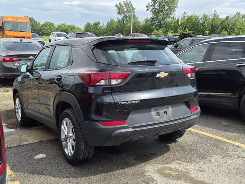 Used 2023 Chevrolet TrailBlazer LS FWD image 4