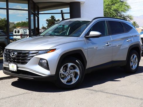 Used 2023 Hyundai Tucson SEL image 2