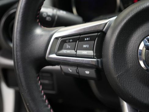 Used 2019 MAZDA MX-5 Miata Sport image 26