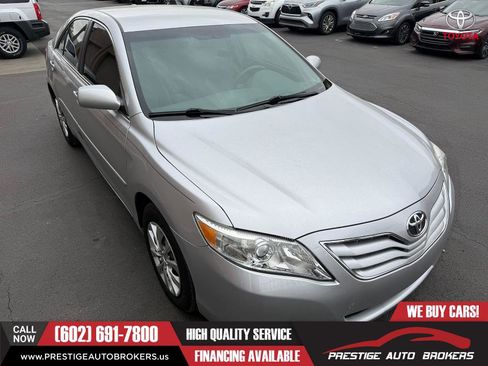 Used 2010 Toyota Camry FWD image 7