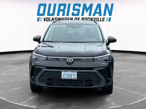 Used 2025 Volkswagen Taos SE AWD/4WD image 8