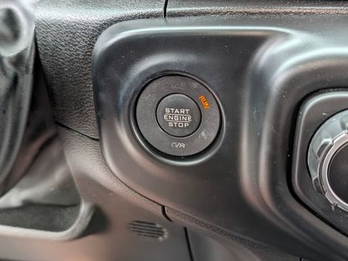 Used 2022 Jeep Wrangler Unlimited Sport AWD/4WD image 29