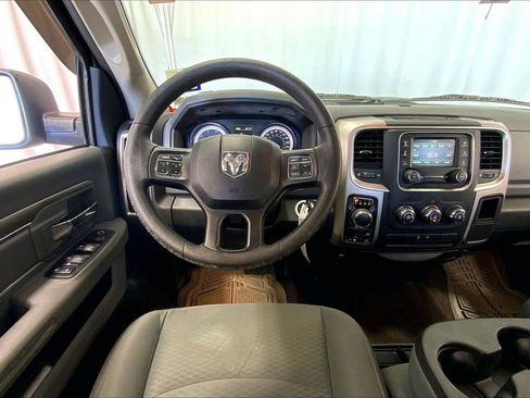 Used 2017 RAM 1500 Classic SLT image 14