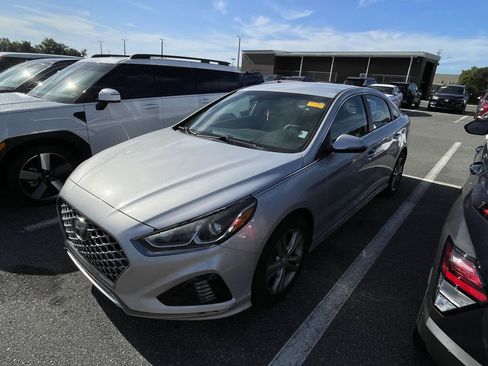 Used 2018 Hyundai Sonata SEL w/ Tech Package 04 image 10