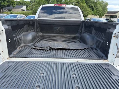 Used 2010 Toyota Tundra 4x4 Double Cab image 32