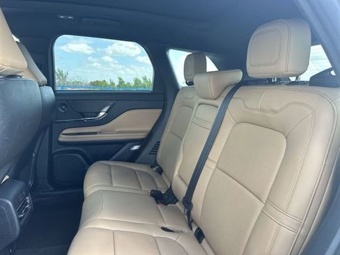 Used 2022 Lincoln Corsair Reserve w/ Equipment Group 201A FWD image 27