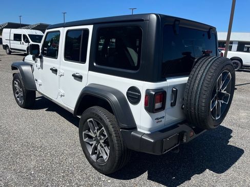 New 2025 Jeep Wrangler Unlimited Sport S 4xe w/ Convenience Group AWD/4WD image 25
