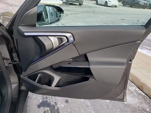 New 2026 BMW X3 xDrive30 w/ Premium Package image 18