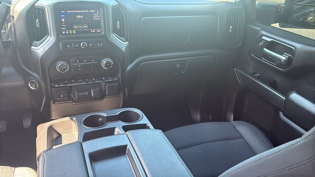 Used 2025 Chevrolet Silverado 2500 Custom w/ Custom Value Package AWD/4WD image 29