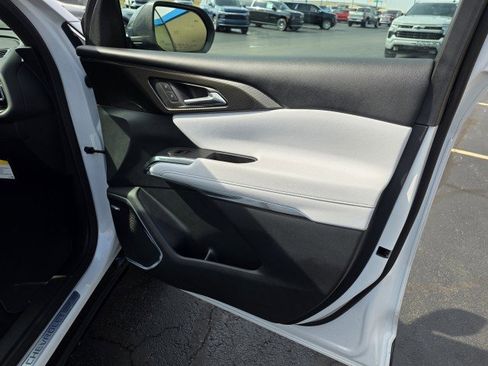 Used 2025 Chevrolet Traverse High Country image 22