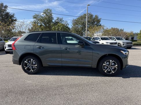 New 2026 Volvo XC60 B5 Core w/ Protection Package image 2