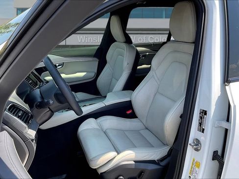 Used 2022 Volvo XC90 T8 R-Design w/ Advanced Package AWD/4WD image 21