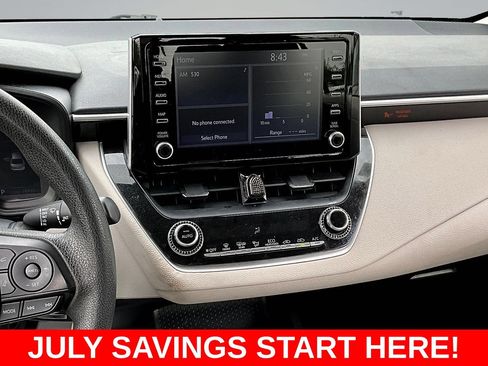 Used 2020 Toyota Corolla LE FWD image 11