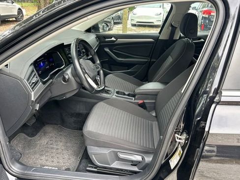 Used 2022 Volkswagen Jetta S FWD image 5