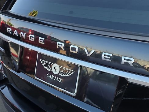 Used 2017 Land Rover Range Rover HSE image 21