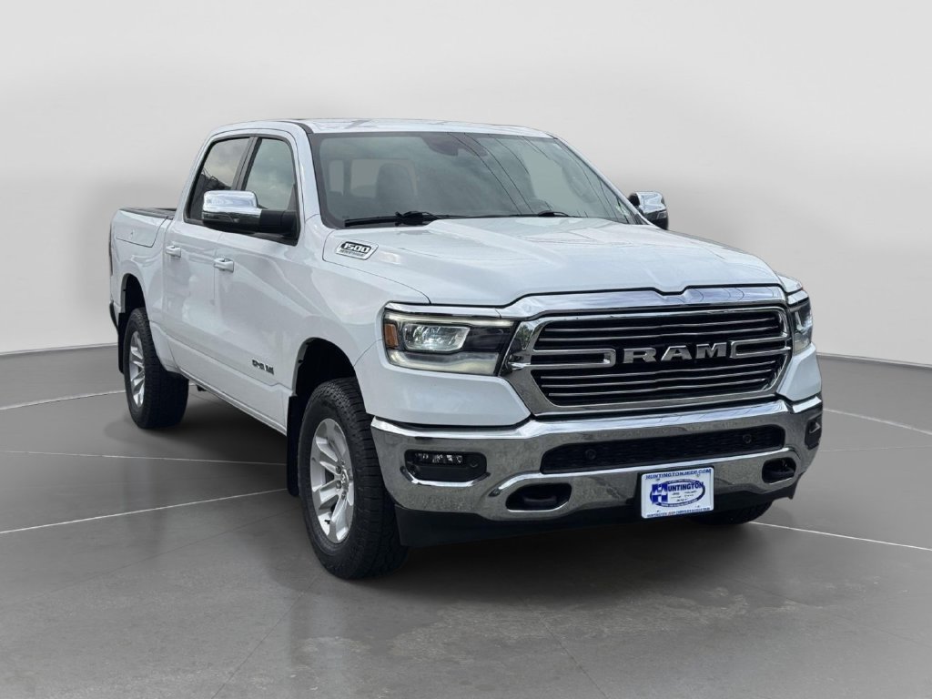 Used 2023 RAM 1500 Laramie AWD/4WD image 1