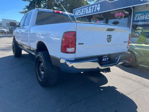 Used 2015 RAM 2500 SLT image 9