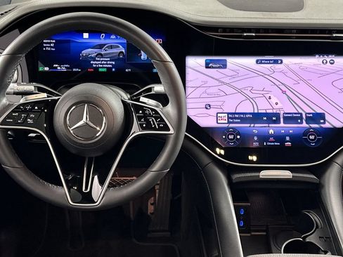Certified 2024 Mercedes-Benz EQS 450+ 4MATIC SUV image 17