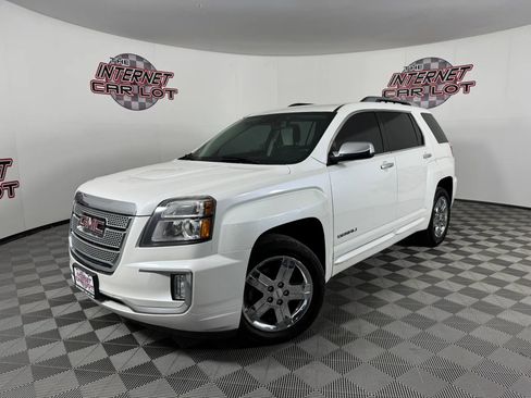 Used 2017 GMC Terrain Denali FWD image 1