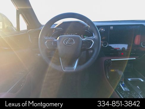 Used 2026 Lexus NX 350 AWD image 19