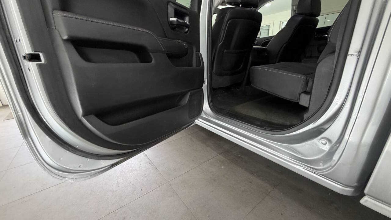 Used 2014 GMC Sierra 1500 SLE w/ All-Terrain Package AWD/4WD image 17