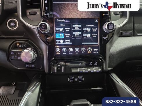 Used 2020 RAM 1500 Laramie w/ Sport Appearance Package AWD/4WD image 11