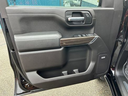 Used 2020 Chevrolet Silverado 1500 LT Trail Boss image 22