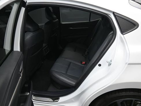 Used 2025 Toyota Camry XSE image 29