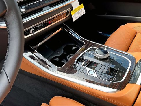 New 2026 BMW X5 xDrive40i w/ Executive Package image 8
