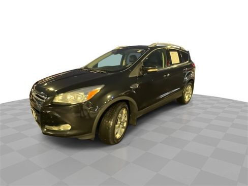 Used 2015 Ford Escape Titanium image 4