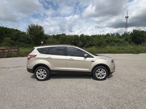 Used 2018 Ford Escape SEL AWD/4WD image 18