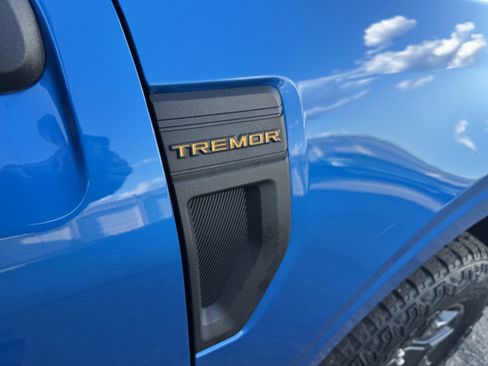 Used 2025 Ford Maverick Tremor AWD/4WD image 15