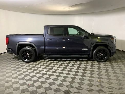 Used 2023 GMC Sierra 1500 Elevation w/ LPO, Elevation Black Package AWD/4WD image 5