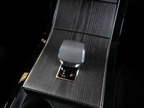 New 2026 Land Rover Range Rover Evoque Dynamic SE image 13