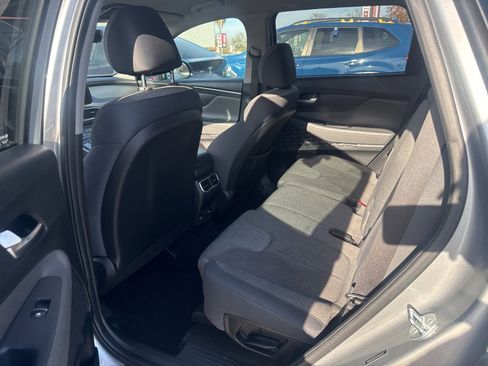 Used 2023 Hyundai Santa Fe SEL image 6