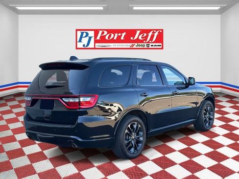 Used 2023 Dodge Durango R/T AWD/4WD image 4