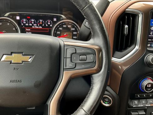 Used 2023 Chevrolet Silverado 2500 High Country w/ Z71 Off-Road Package AWD/4WD image 47