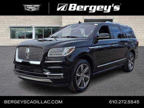 Used 2019 Lincoln Navigator L Reserve image 1