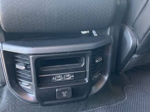 Used 2020 RAM 1500 Laramie image 13