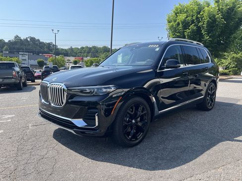 Used 2022 BMW X7 xDrive40i w/ Cold Weather Package AWD/4WD image 4