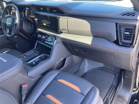 New 2026 GMC Sierra 2500 AT4 w/ AT4 Premium Plus Package image 16