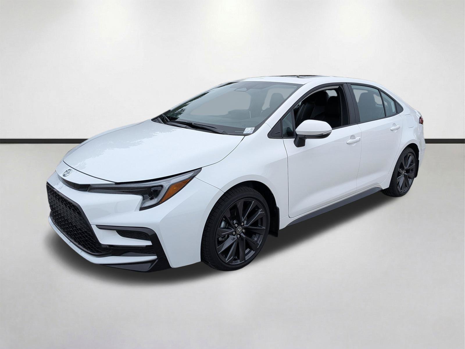 Used 2026 Toyota Corolla XSE FWD image 8