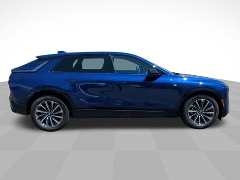 New 2025 Cadillac Lyriq Sport image 4