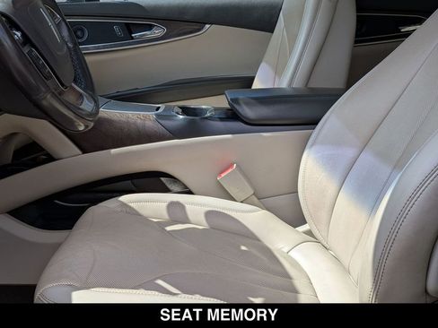 Used 2020 Lincoln Nautilus Reserve AWD/4WD image 20