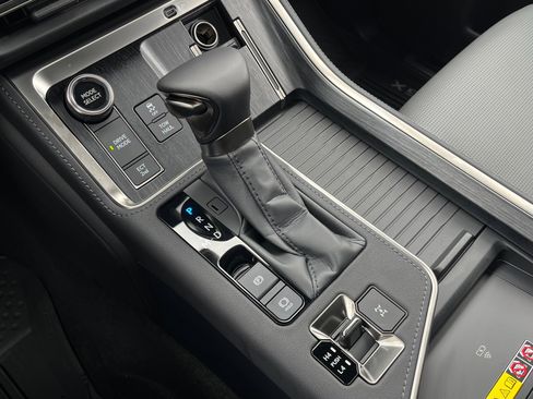 Used 2025 Lexus GX 550 w/ Accessory Package (31) image 46